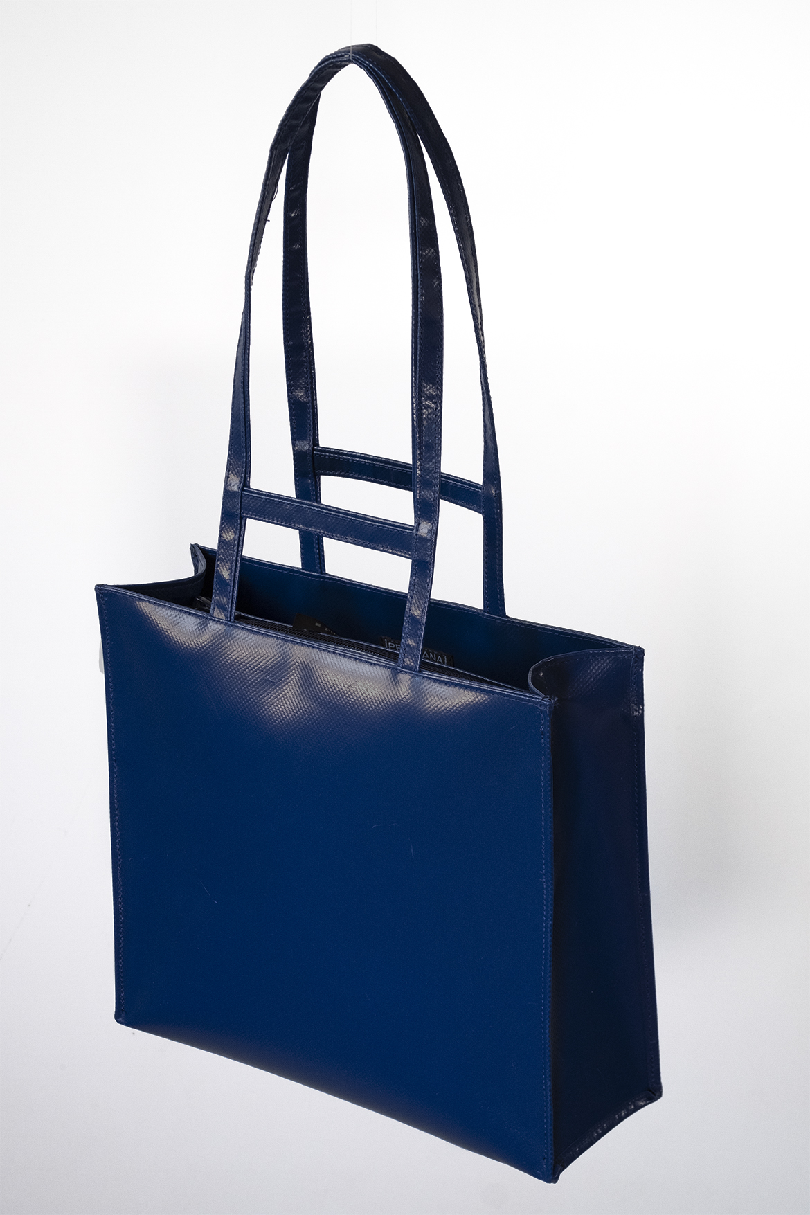 Truck Tarp Handbag | double grip from Pepavana Truck Tarp Handbag | double grip from Pepavana